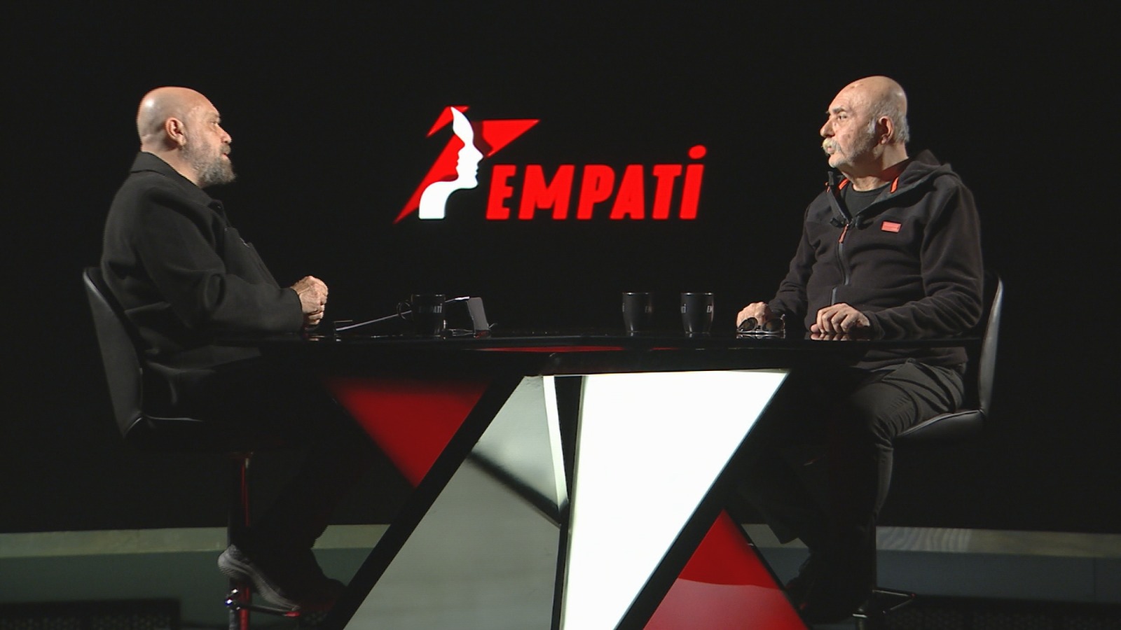 Ahmet Mümtaz Taylan, Settar Tanrıöğen'i Ağırladı