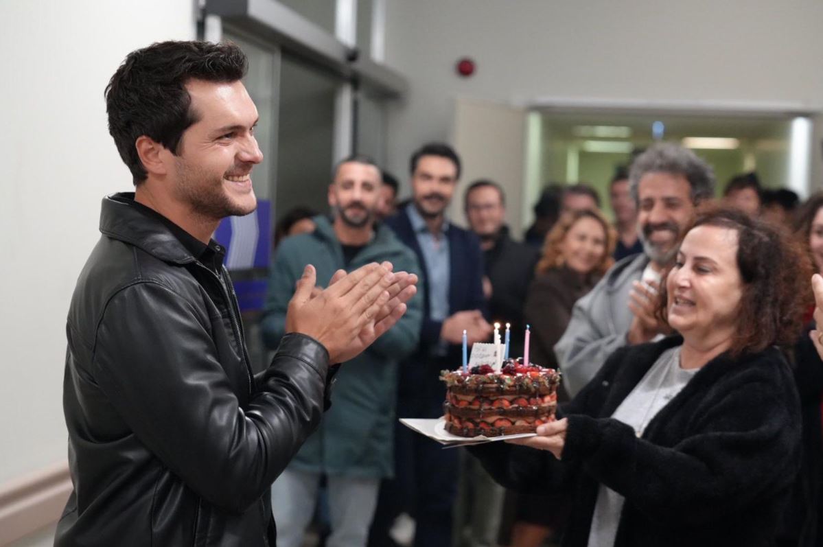 Alperen Duymaz'ın 32. Doğum Günü Kutlaması
