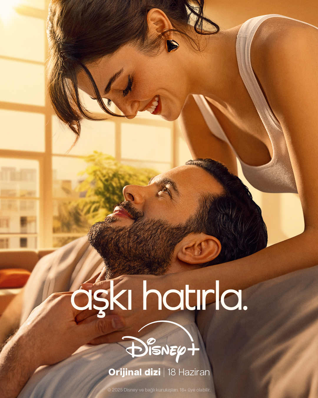 Hande Erçel ve Barış Arduç'u Buluşturan Yeni Dizi: 'Aşkı Hatırla'